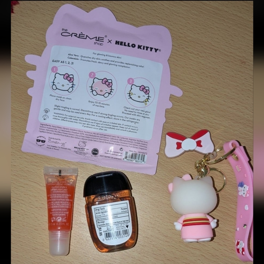 Hello Kitty Pink Mini Bundle - Picture 2 of 2
